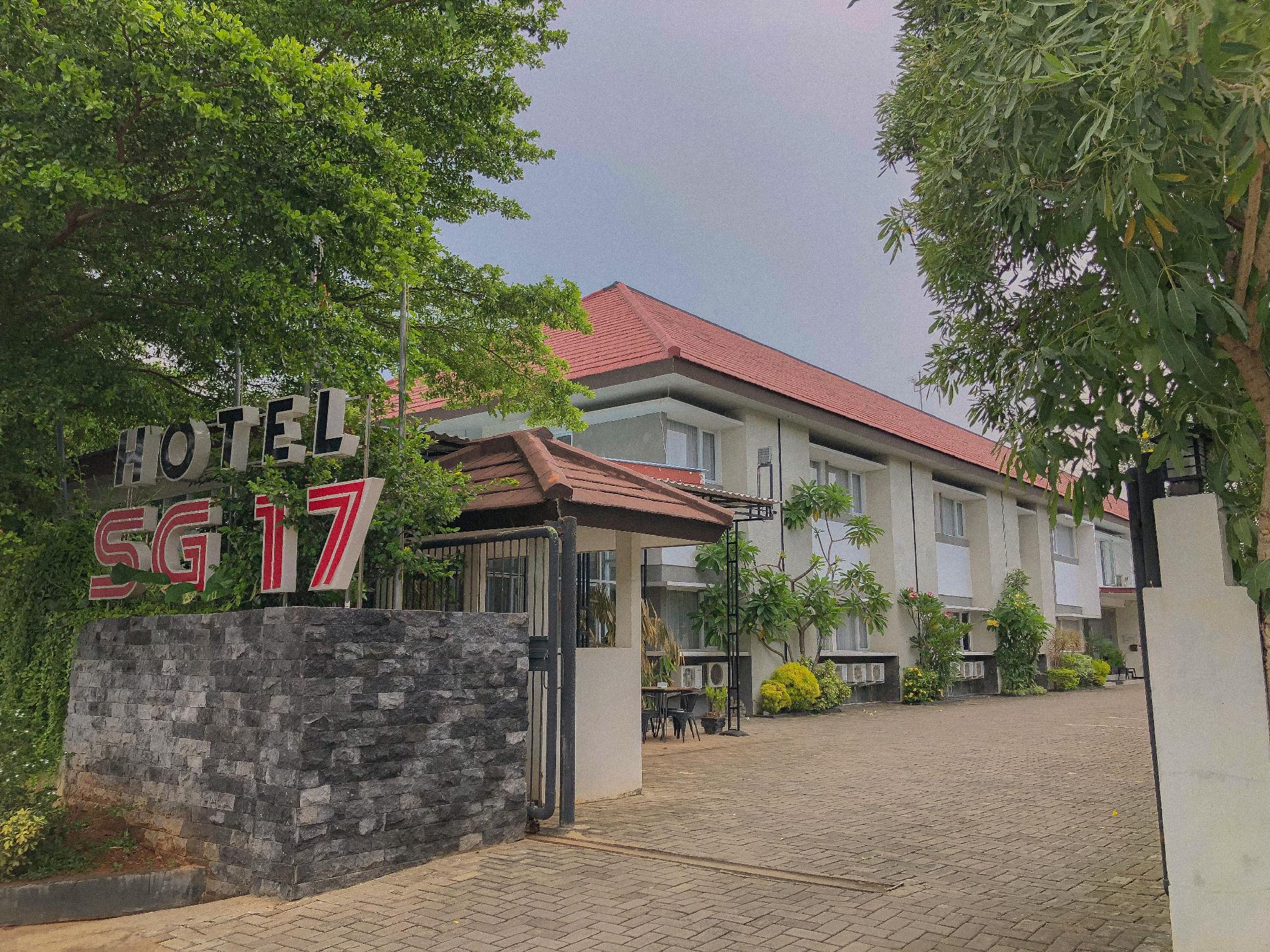 Hotel SG17 TUBAN 4/31