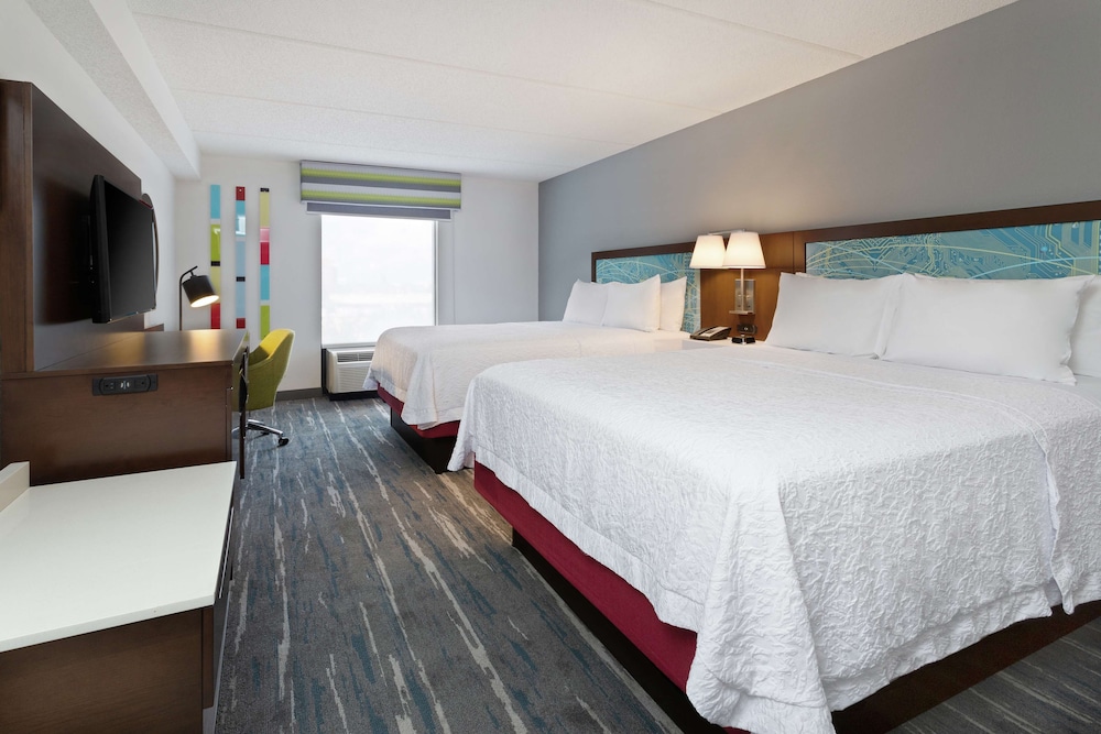 Hampton Inn And Suites Orlando International Drive North Fl 14/52