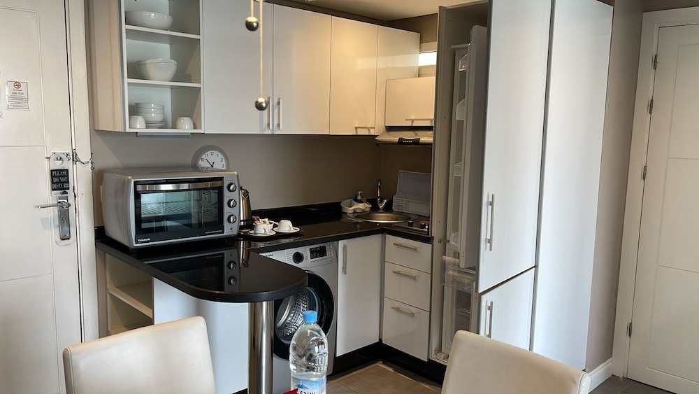 Rent Inn Suites Hotel 50/60