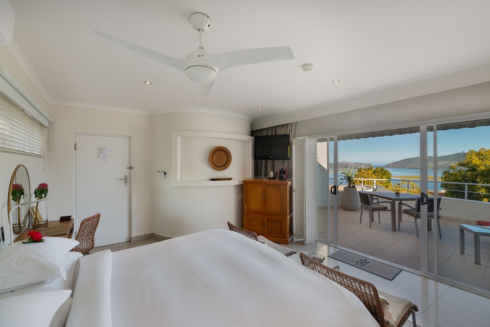 Villa Afrikana Guest Suites 48/88