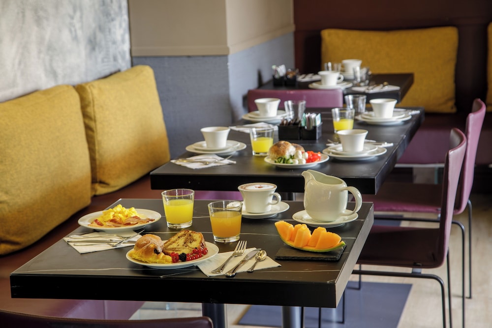 Hotel Regno 24/36