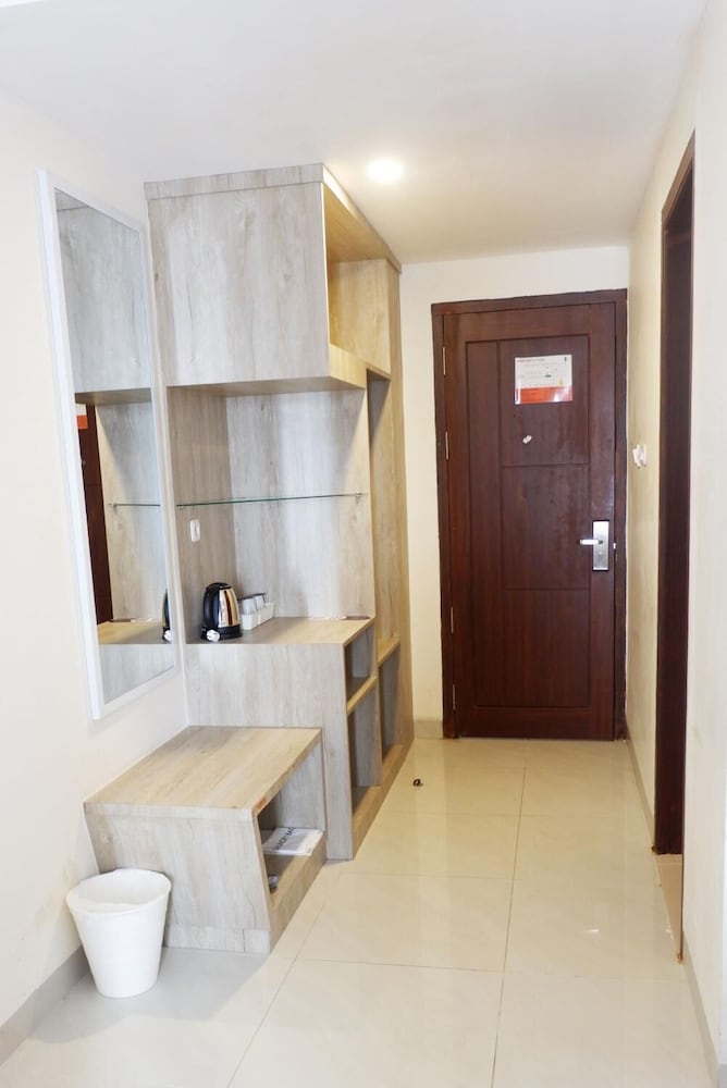 Vega Hotel 50/51
