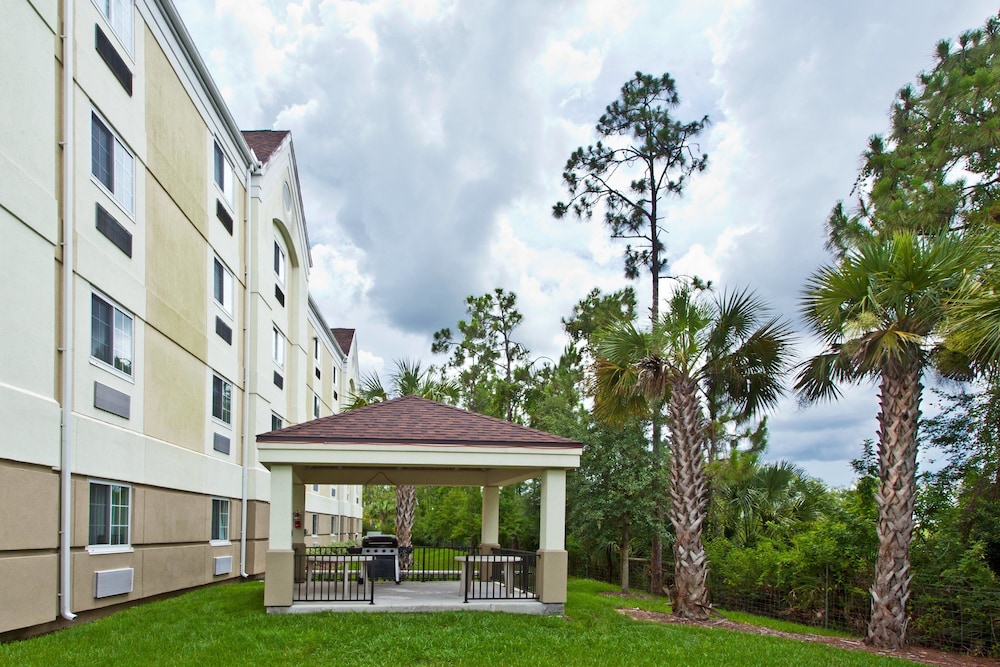 Candlewood Suites Ft Myers I 75 5/40