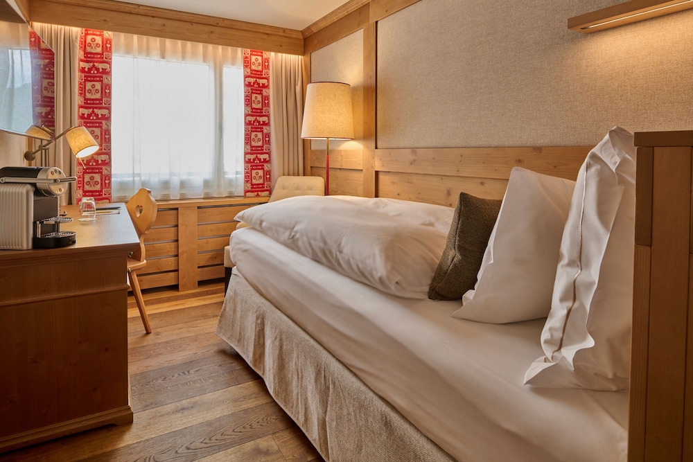 Traditional, Single, Single Bed