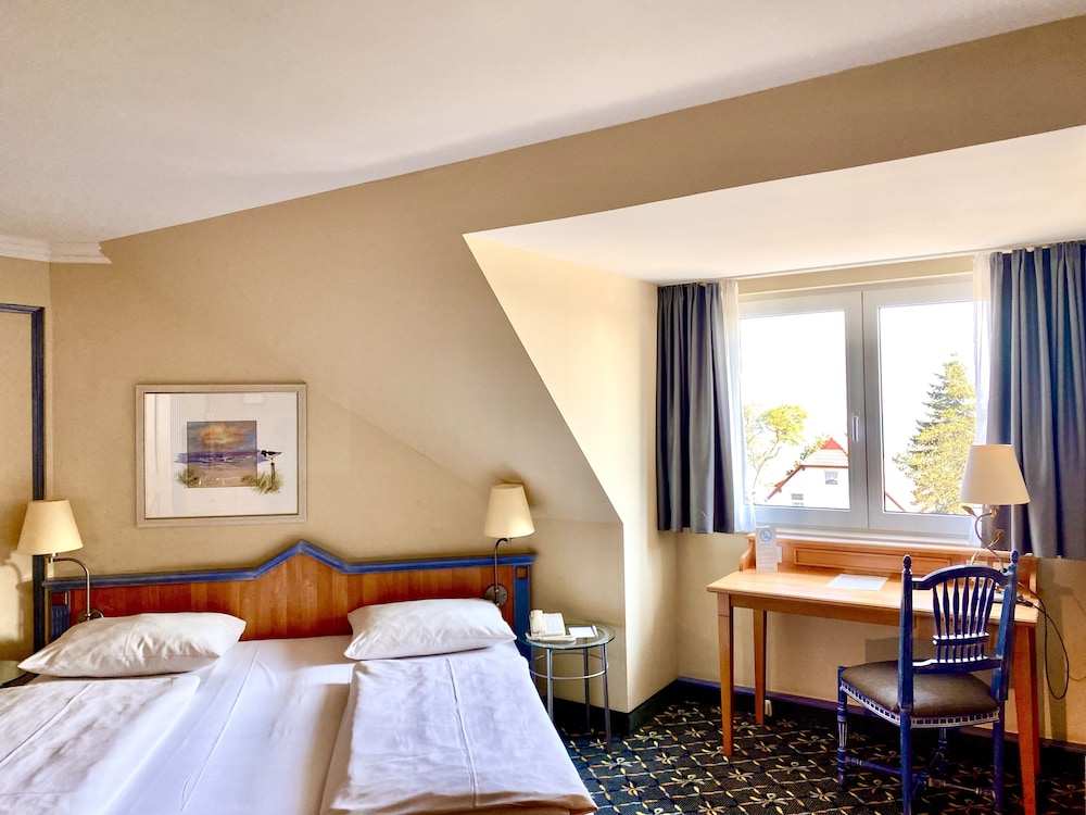 Deluxe, King Bed, No Balcony