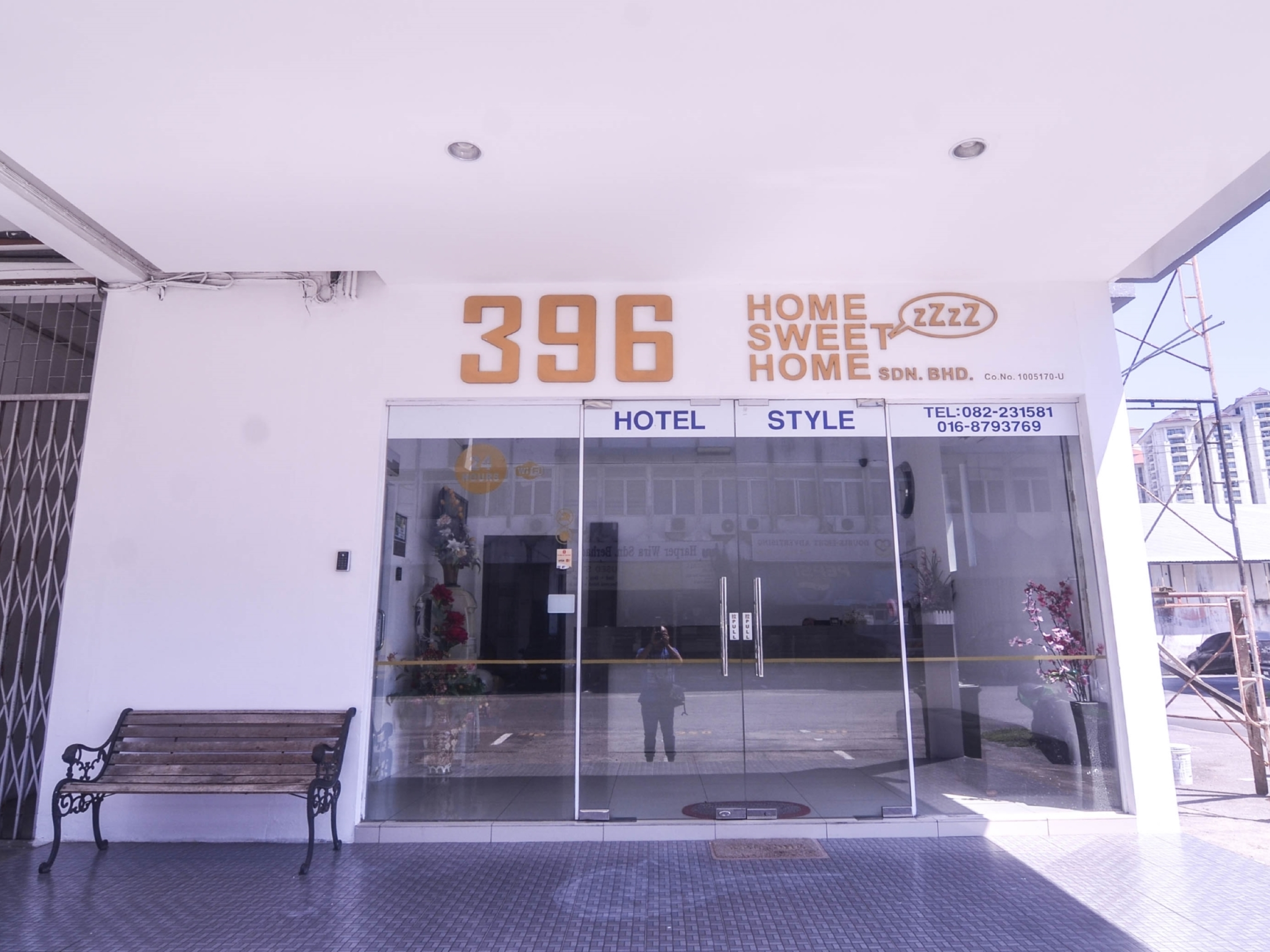 OYO 1220 396 Home Sweet Home 2/15