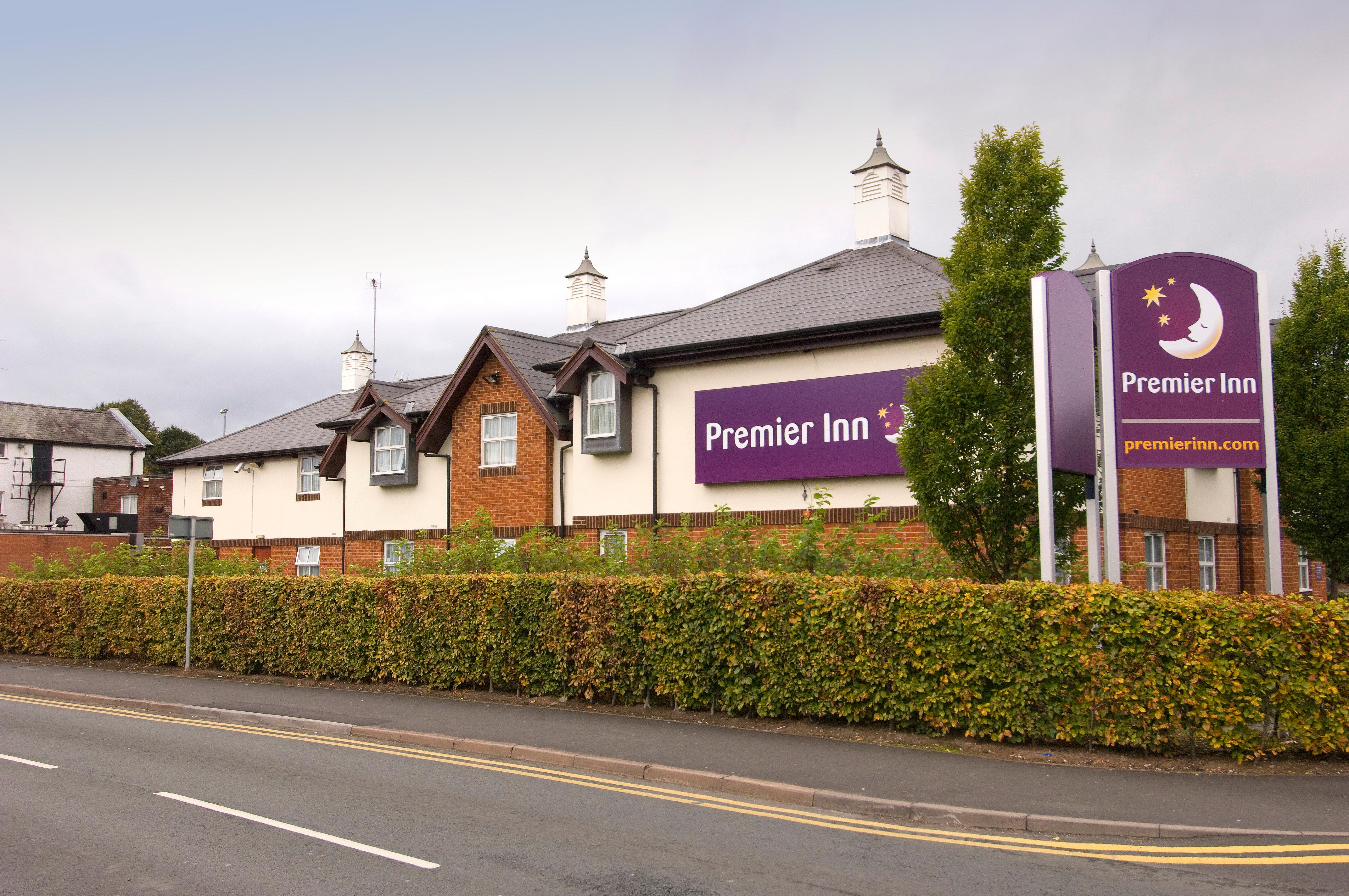 Premier Inn Chester Central North 5/19