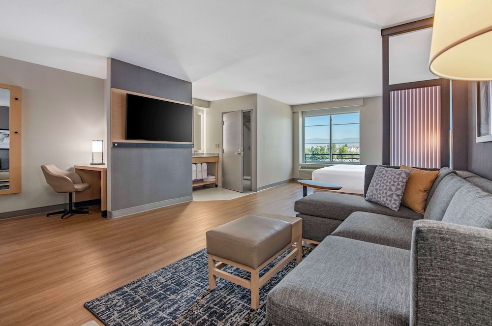 Hyatt Place Riverside Downtown 34/60