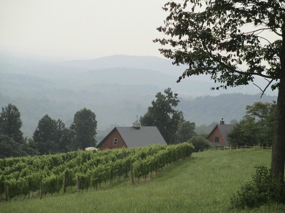 Baymont by Wyndham Front Royal Near Shenandoah National Park 5/44