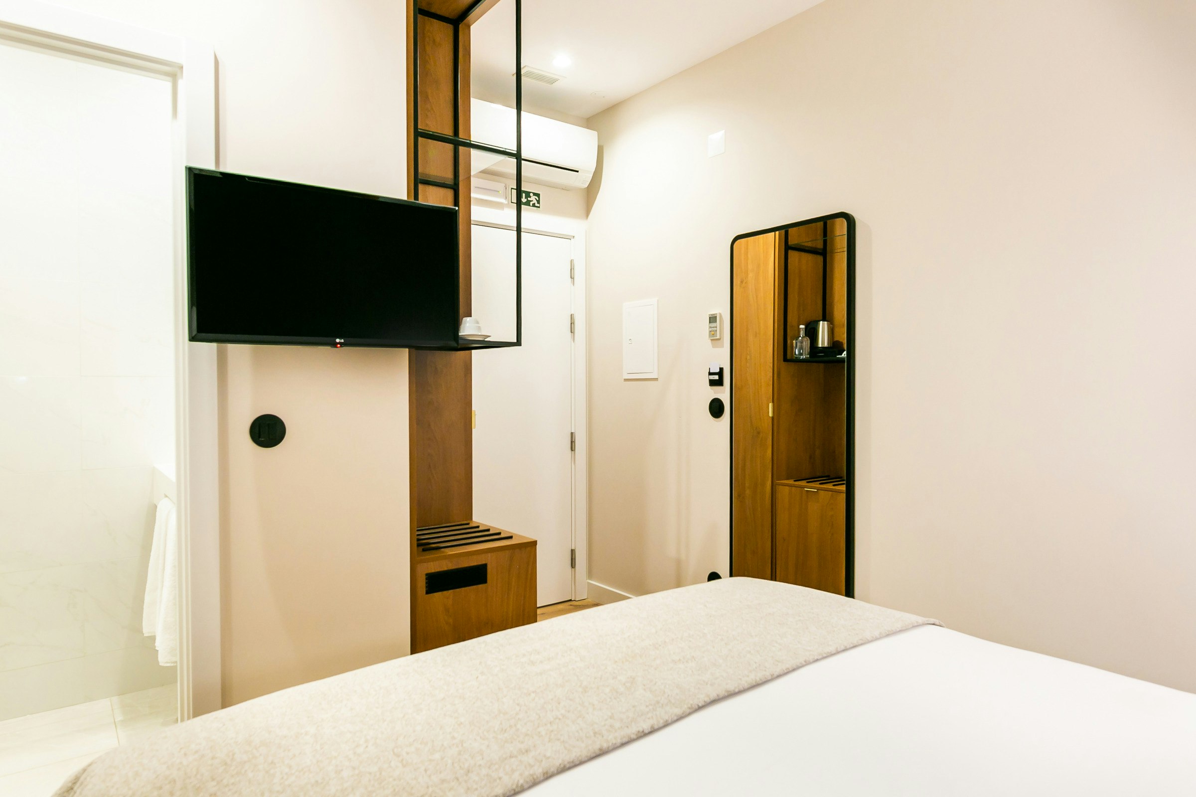 LX SoHo Boutique Hotel 37/70