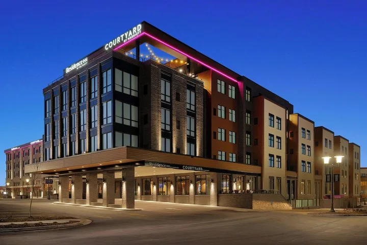 Residence Inn by Marriott Milwaukee Brookfield at Poplar Creek 3/37