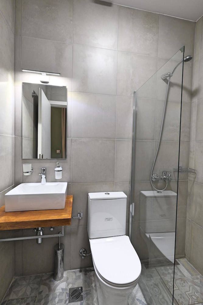 Agora Residence 47/50
