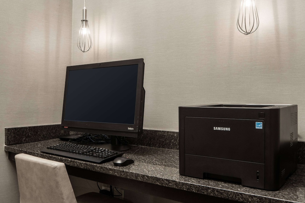 Sonesta Es Suites Fairfax Fair Lakes 49/63
