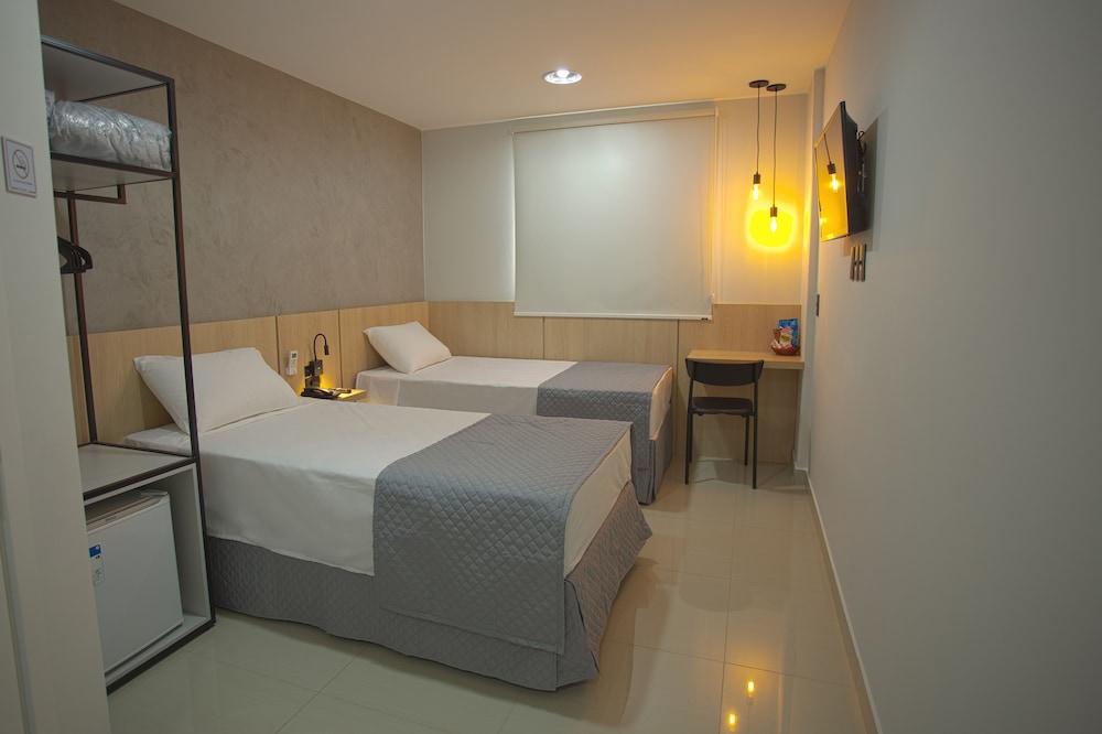 GoldMen Hotel Express 6/26