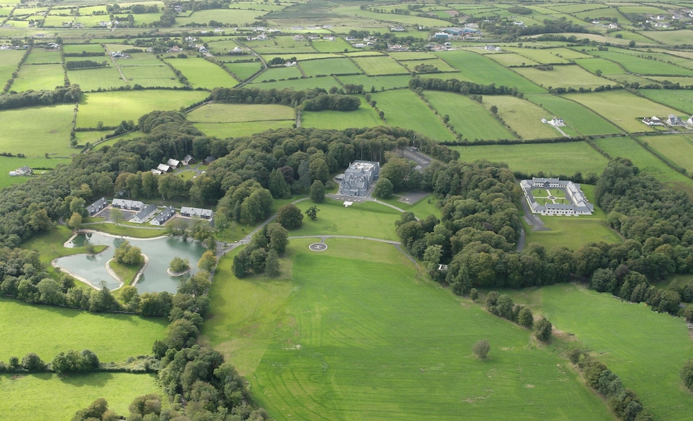 Mount Falcon Estate 49/60