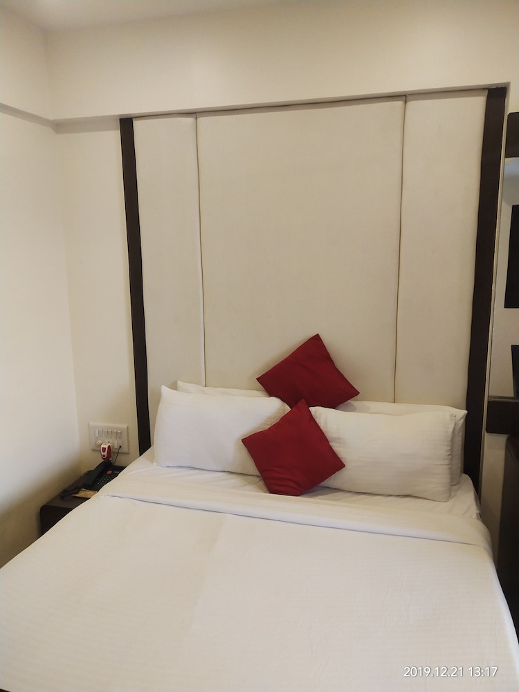 HOTEL HERITAGE DAKSHIN 13/50