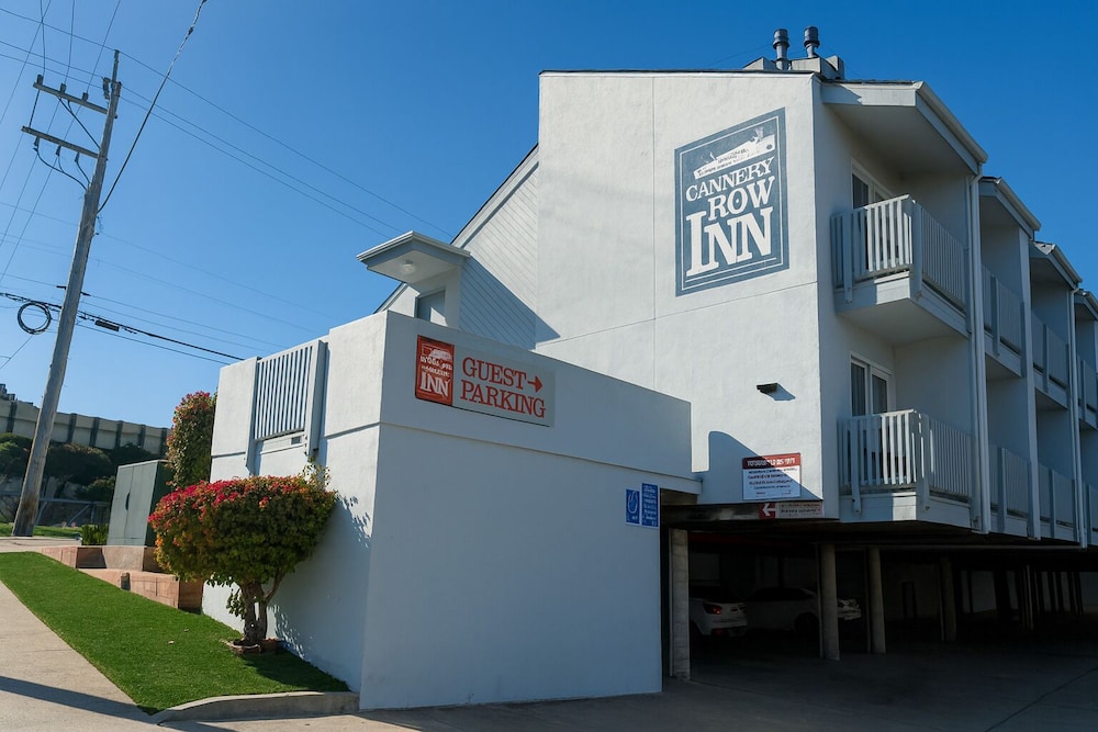 Cannery Row Inn 61/69