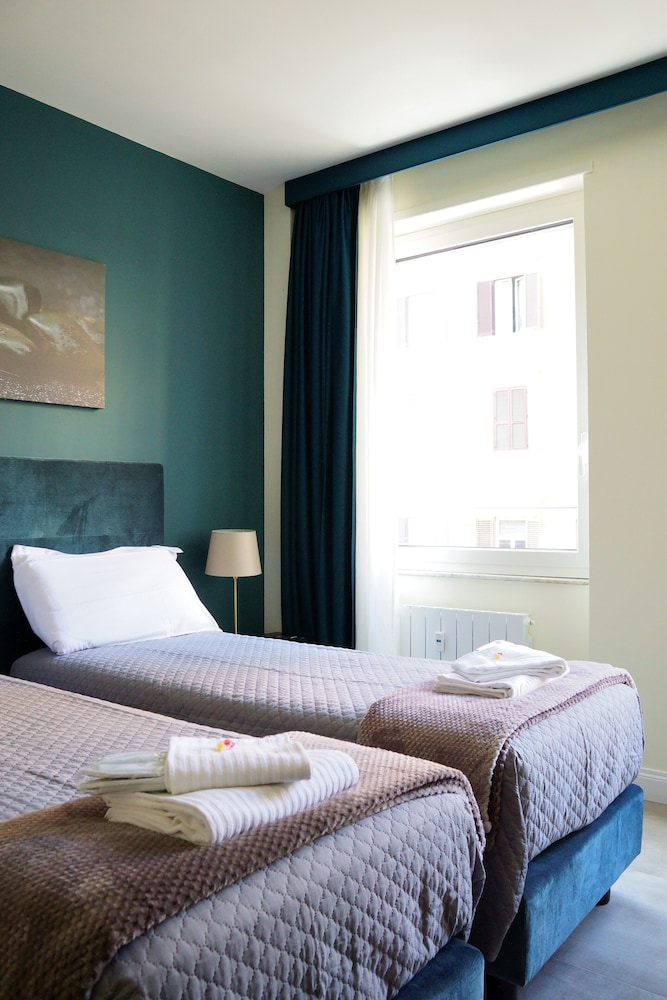 Regolo Rooms Vaticano 8/42