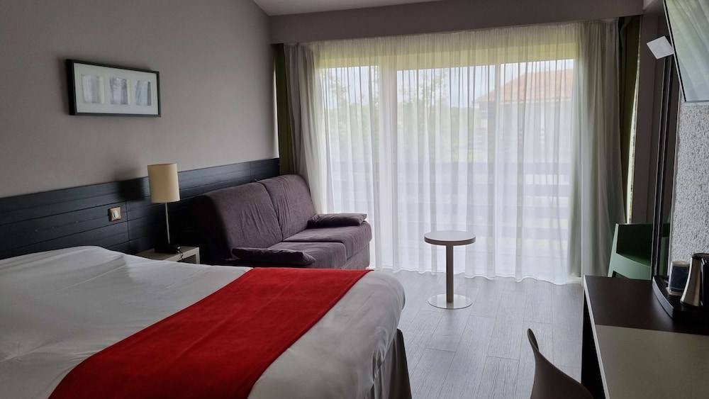 Hotel Kyriad Angouleme Nord Champniers 19/73