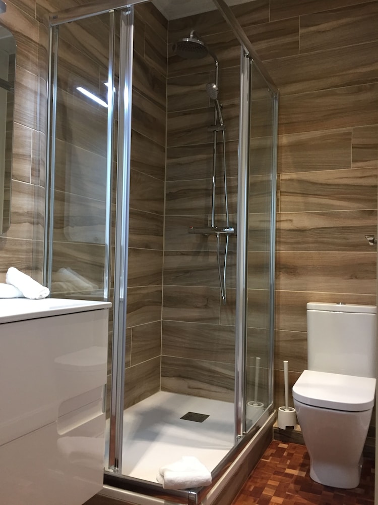 Hip Karma Hostel Shared Rooms 40/50