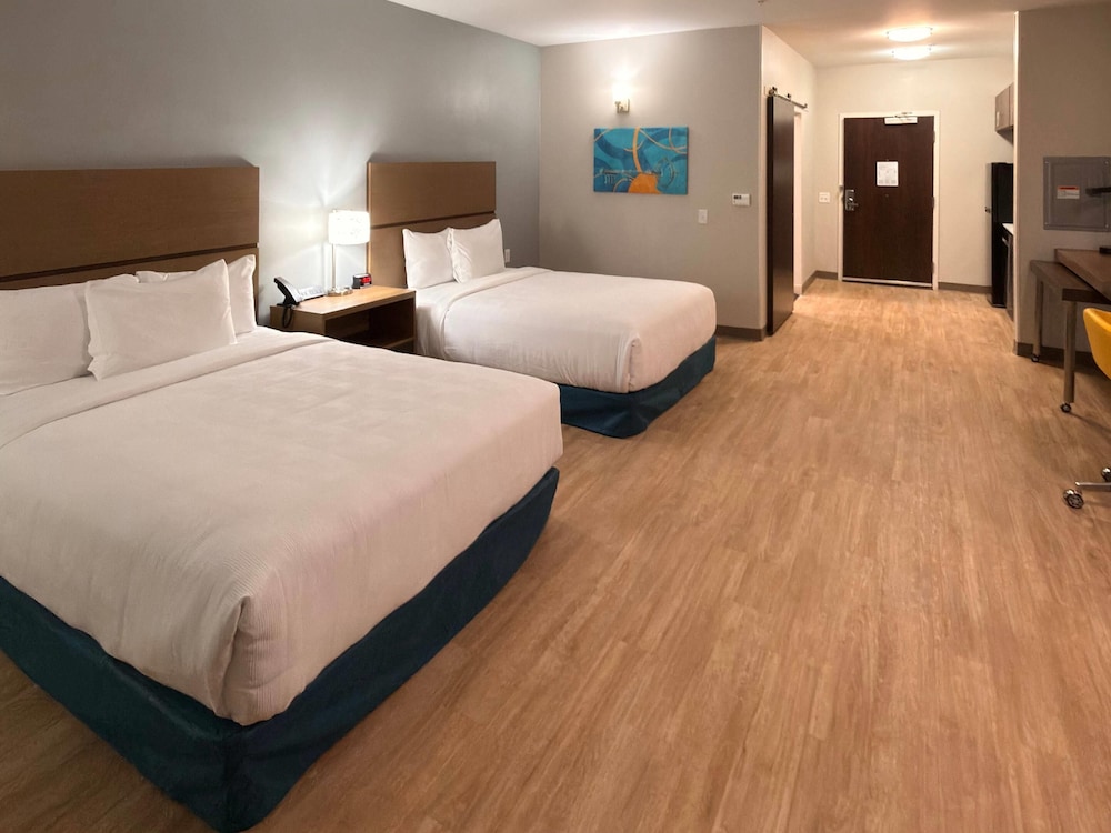 Mainstay Suites - Oklahoma City Airport 25/56