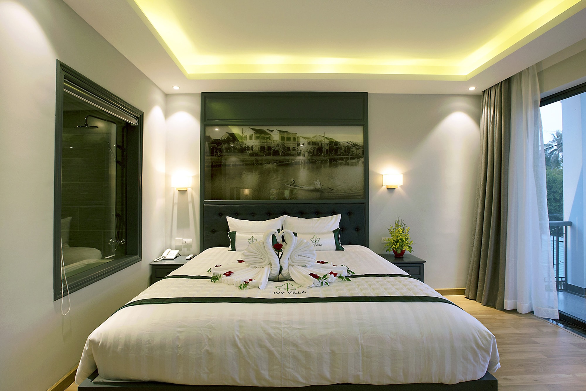 SUPERIOR, TWIN BEDS