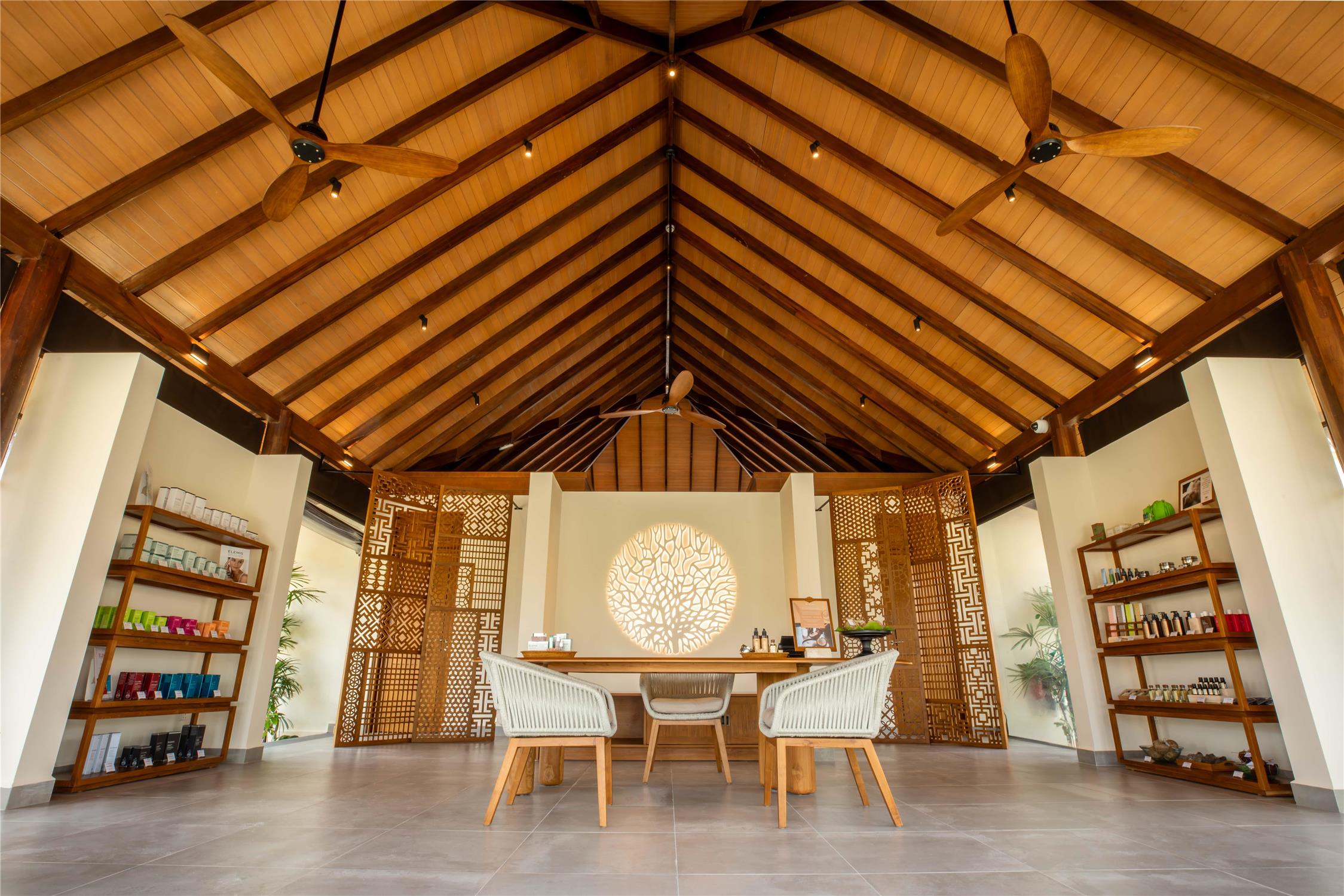 Melia Whale Lagoon Maldives 3/66