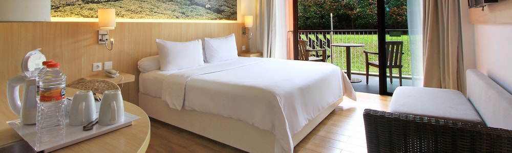 Pesona Alam Resort & Spa 13/50