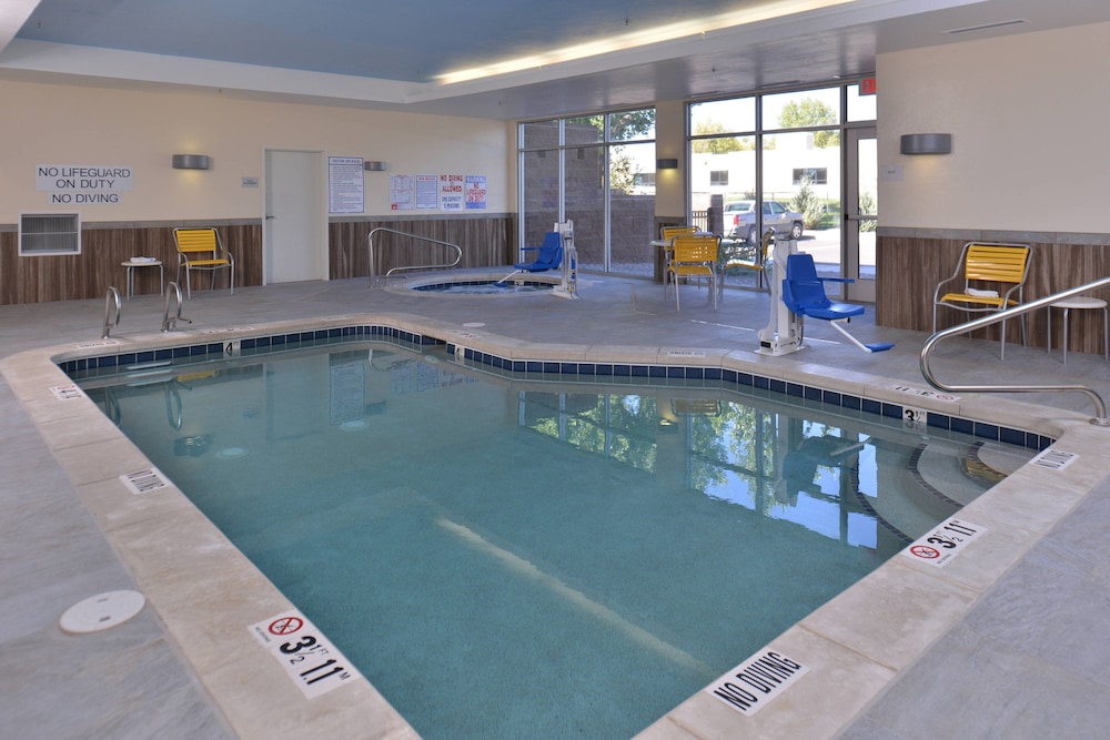 Fairfield Inn Suites Farmington 5/43