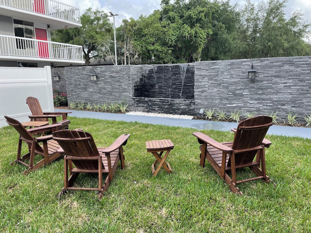 Equus Inn Ocala 42/56