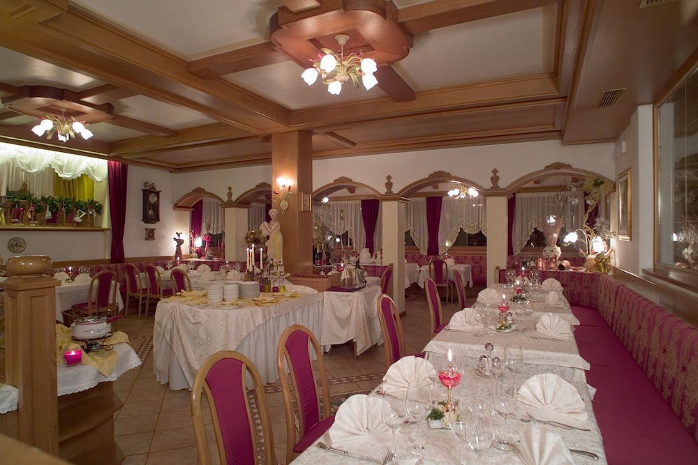 Park Hotel Arnica 36/50