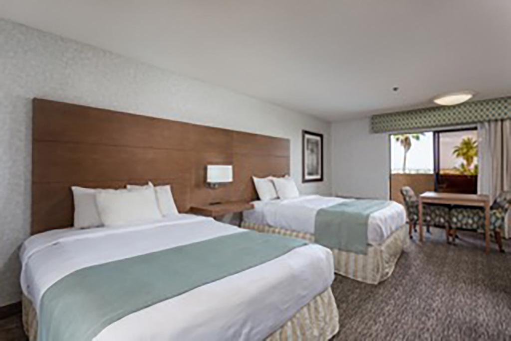 Room at Shilo Inn Suites Yuma, YUMA - AZ