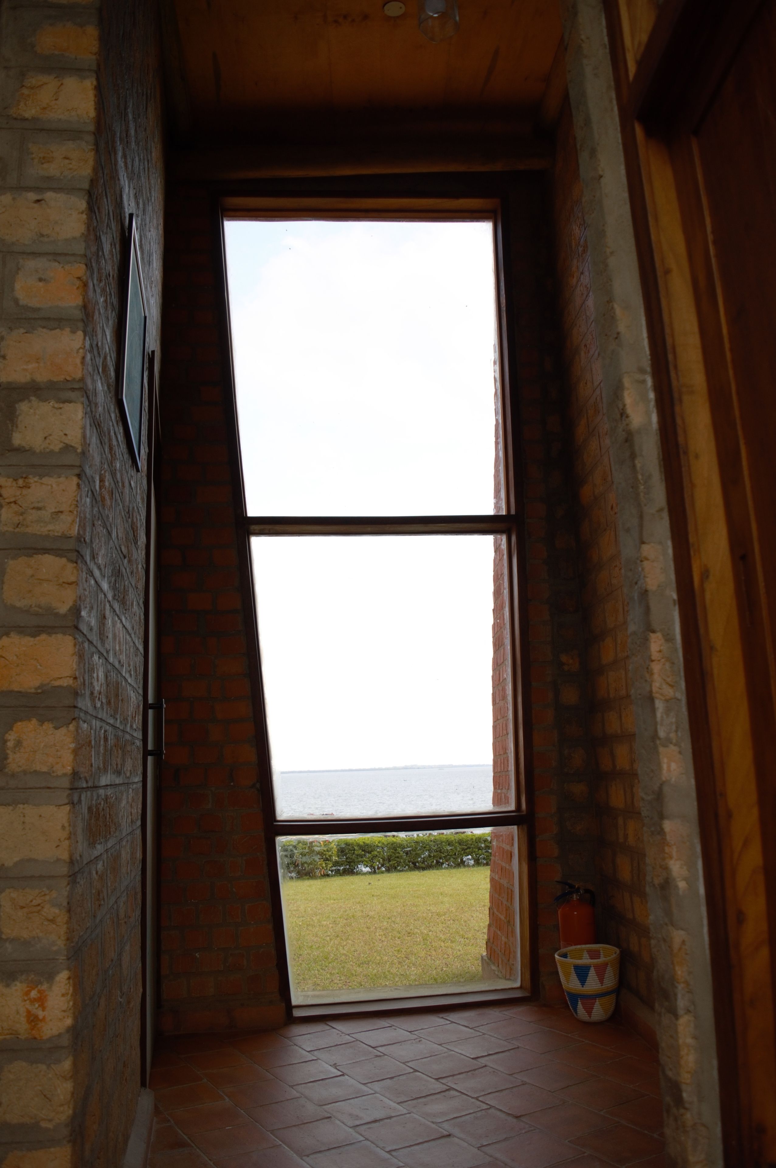 Buvi Lodge 18/50