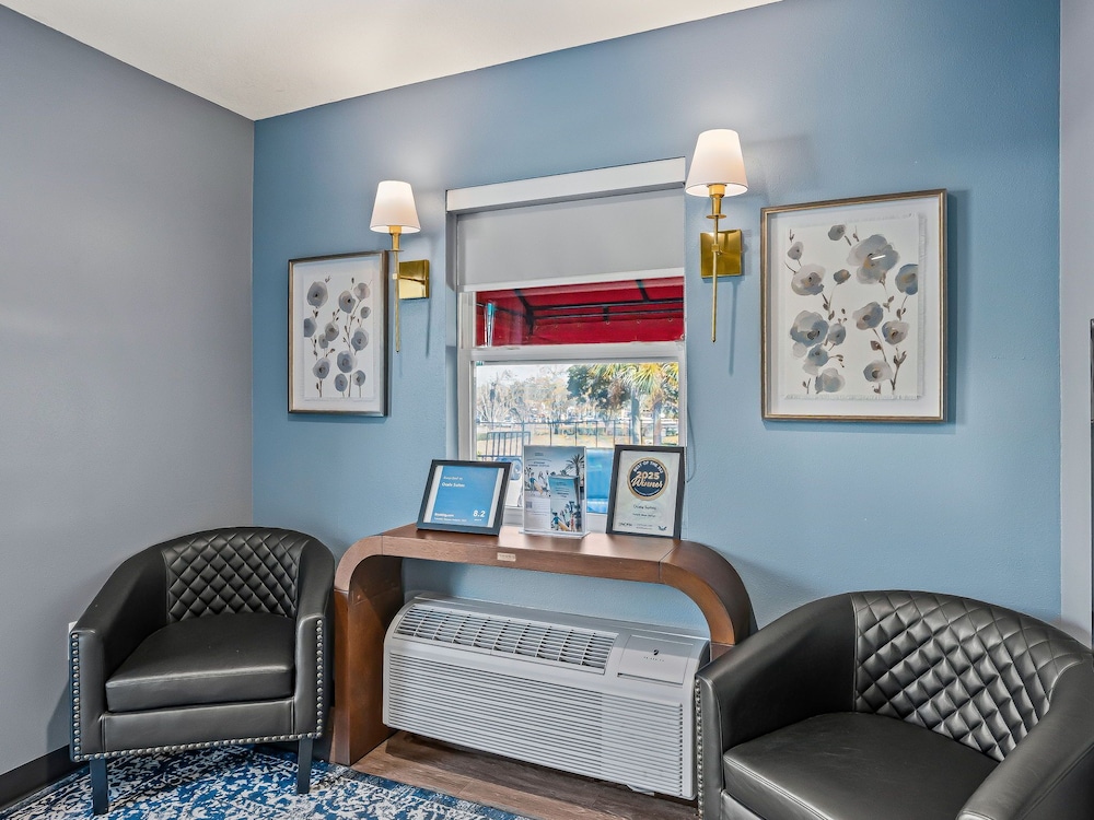 Baymont by Wyndham Ocala Suites 33/60