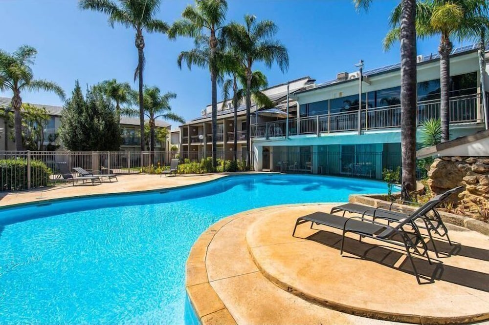 Mandurah Motel and Apartments 17/40