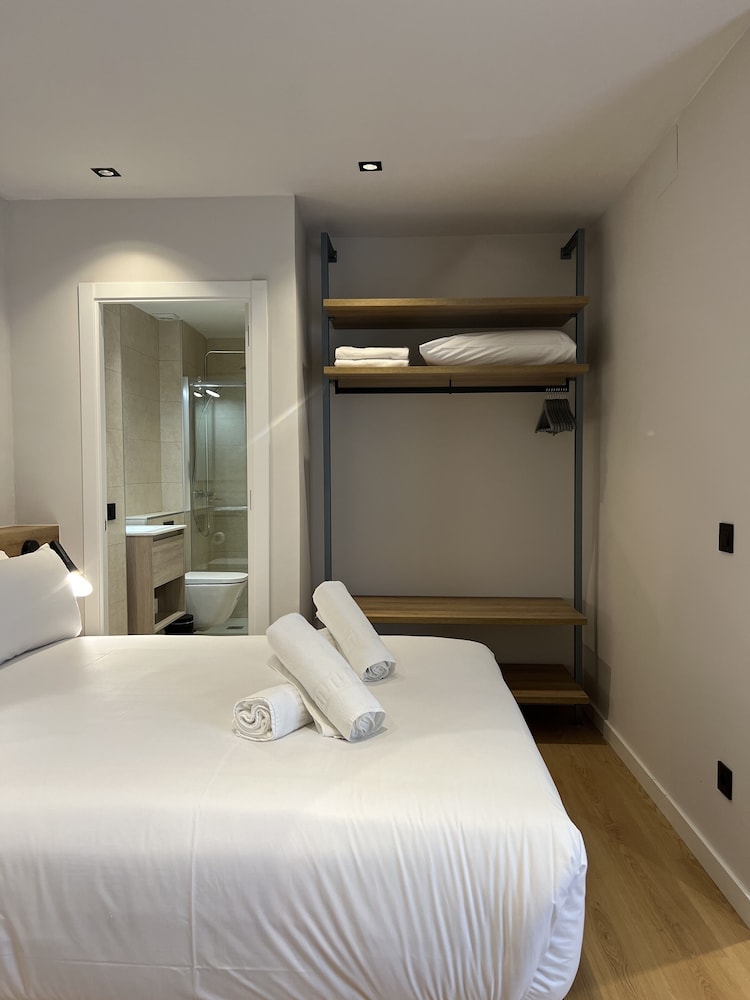 Loft, Apartment, Queen Bed