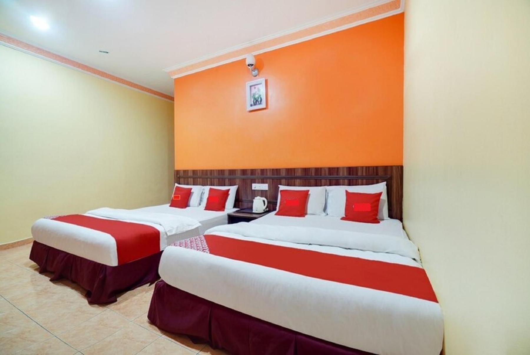 Hill Times Inn Hotel 17/27