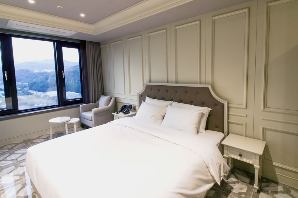 Golden Tulip Ever Yongin 14/39