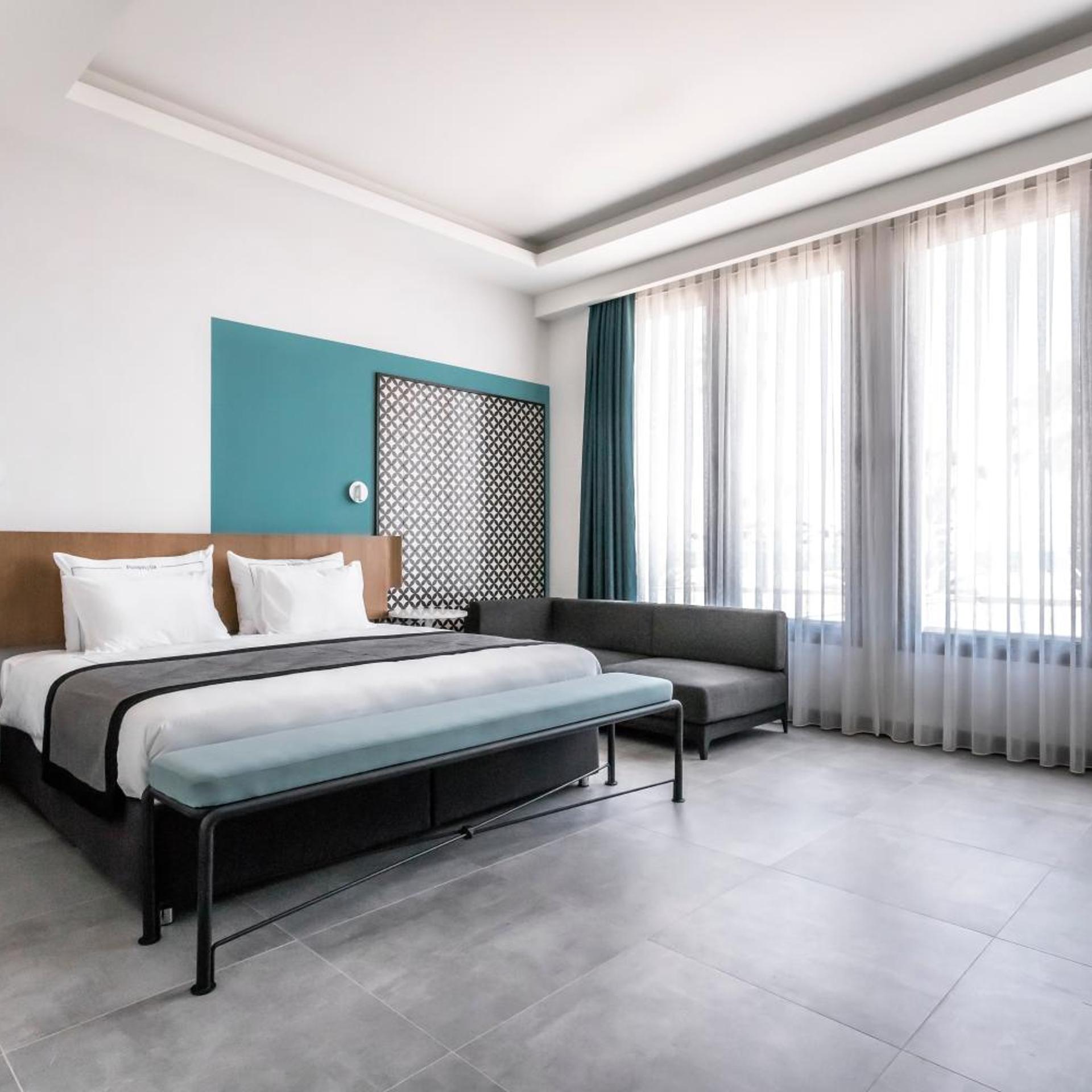 PAMPHYLIA HOTEL 11/50
