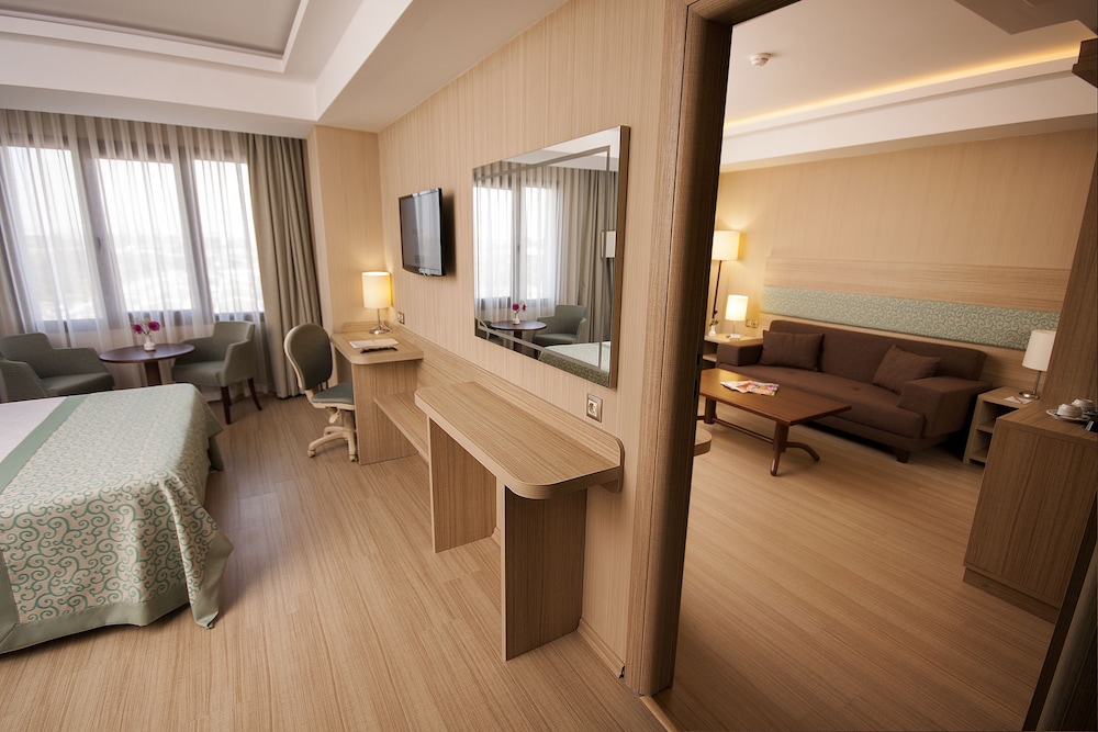 Golden Way Hotel Giyimkent 23/33