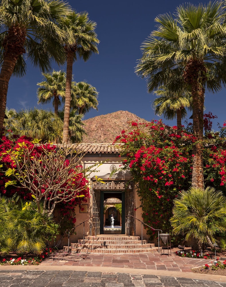 Royal Palms Resort And Spa In the Unbound Collection By Hyatt Formerly Royal Palms Resort And Spa 28/76