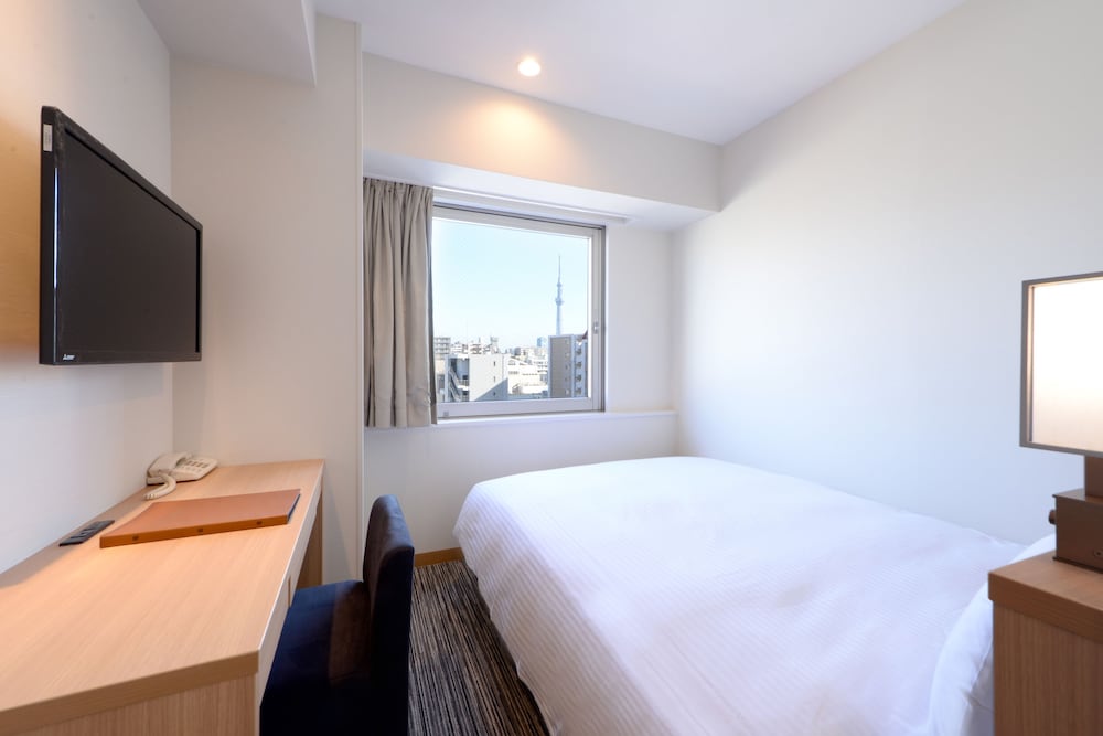 Vessel Inn Ueno Iriya Ekimae 10/61