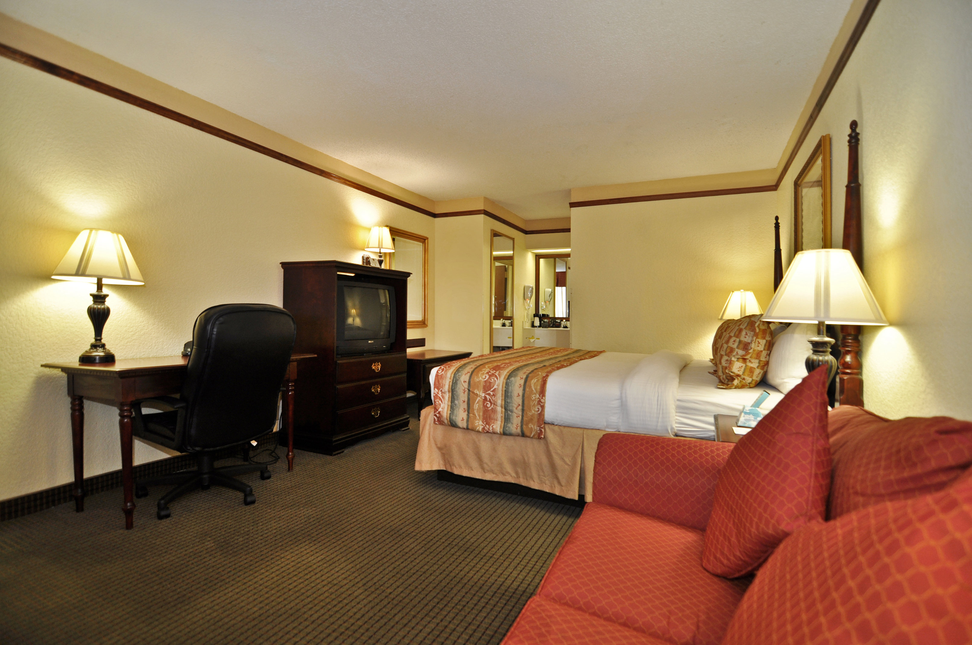 Best Western Colonial Inn 14/21