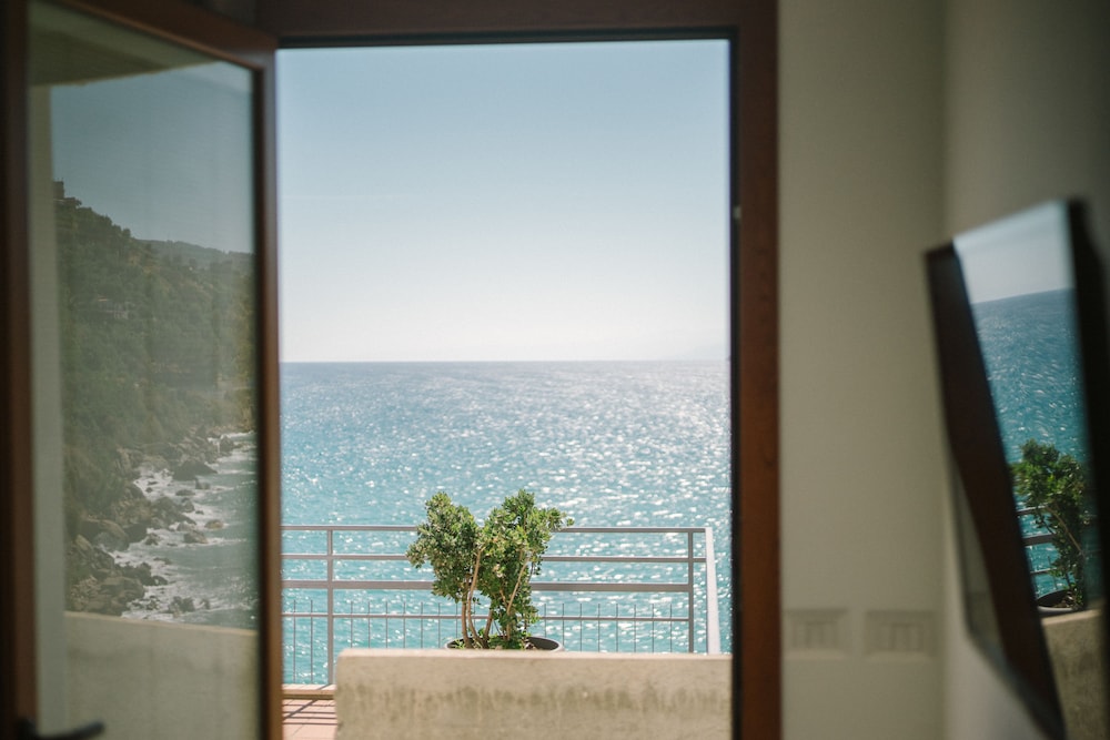 Blue Bay 19/54