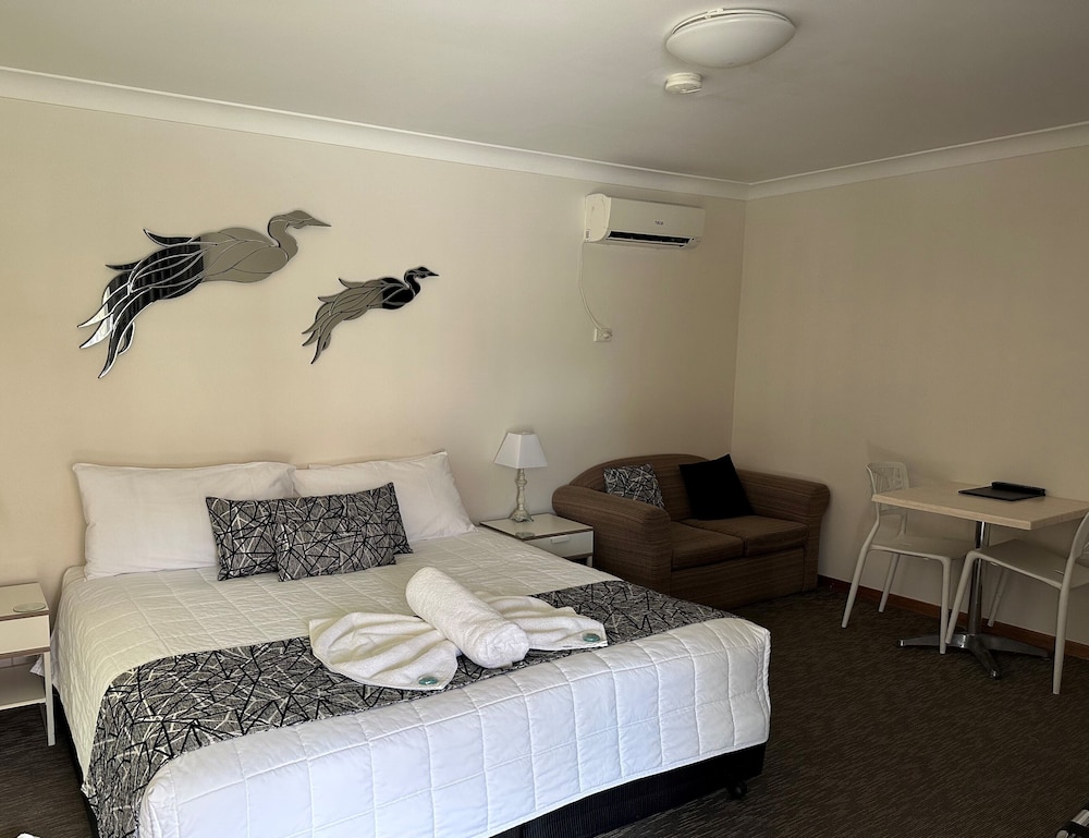 KARUAH MOTOR INN 20/59