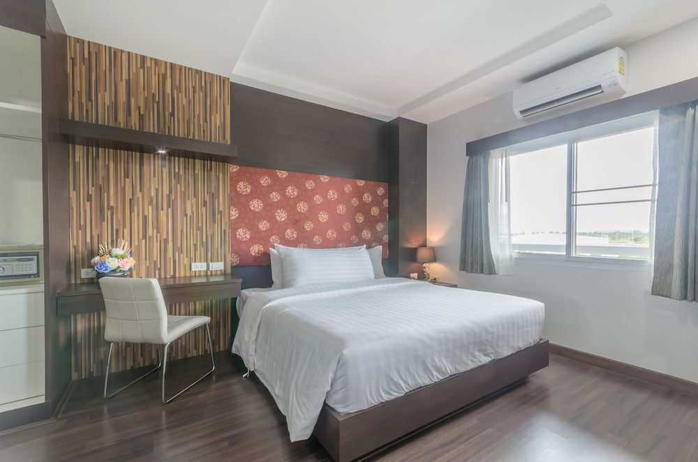 Eastpana Hotel 26/71