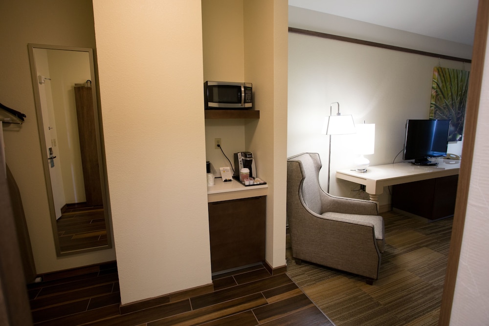 Hilton Garden Inn Bentonville Hotel 46/62