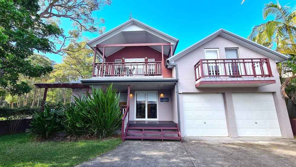 Mercure Lake Macquarie Raffertys Resort 7/74