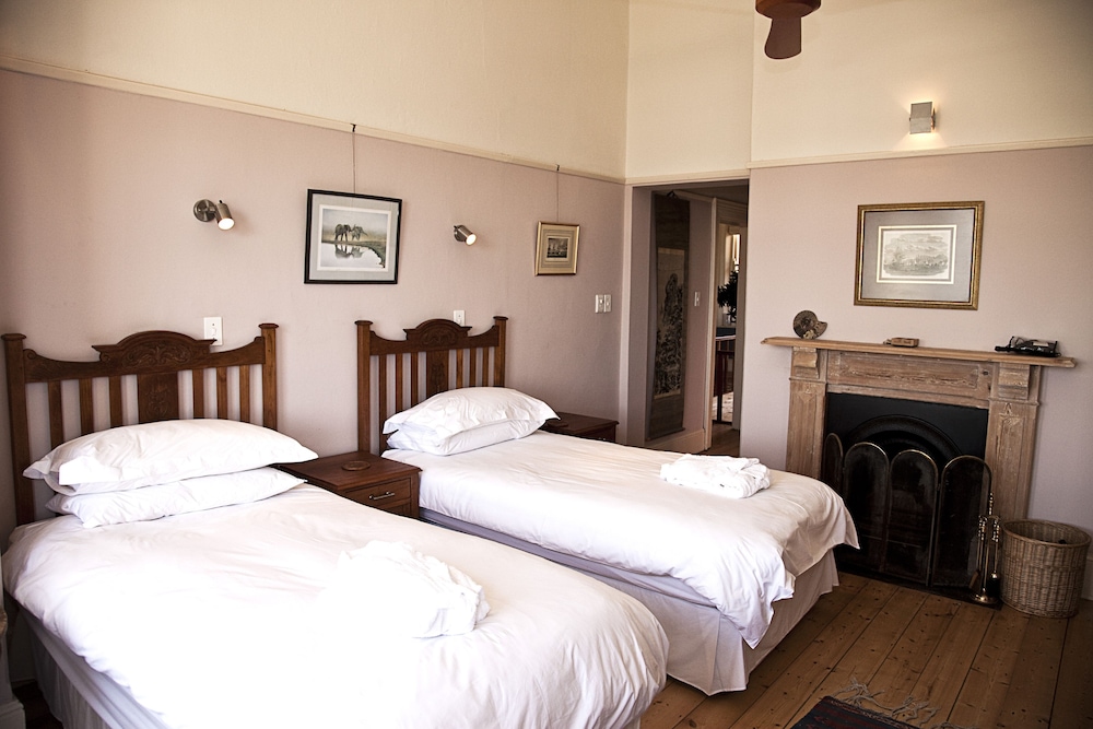 Braeside House 9/34