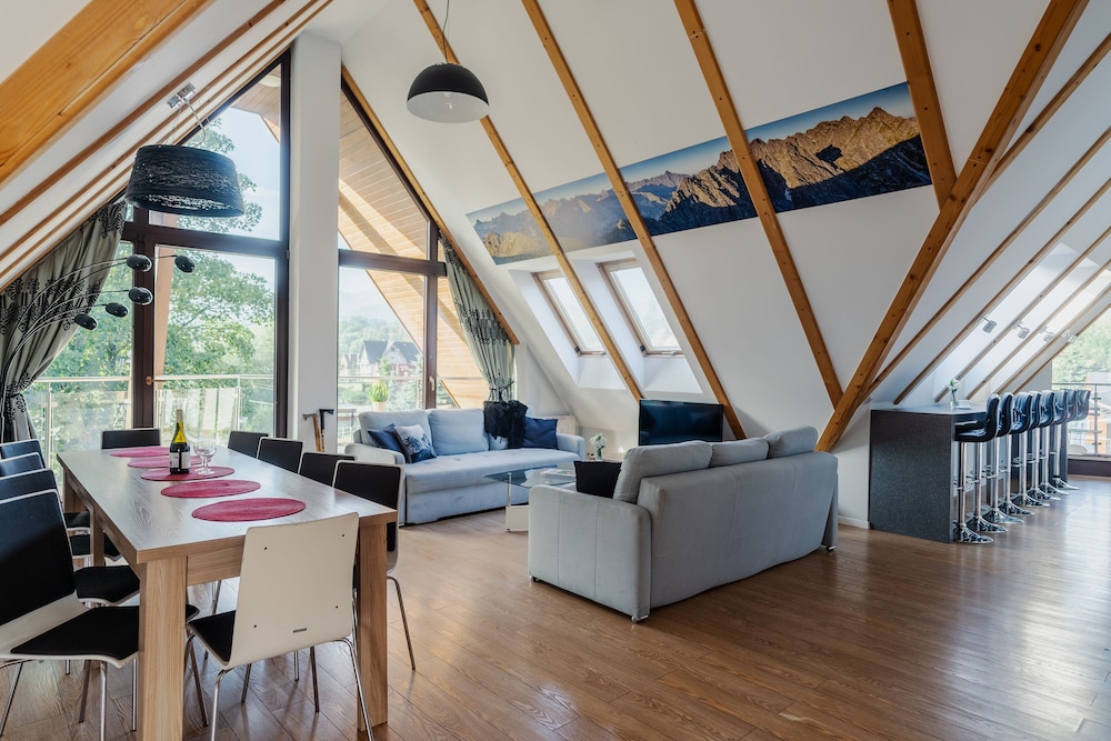 Harenda Residence 32/42